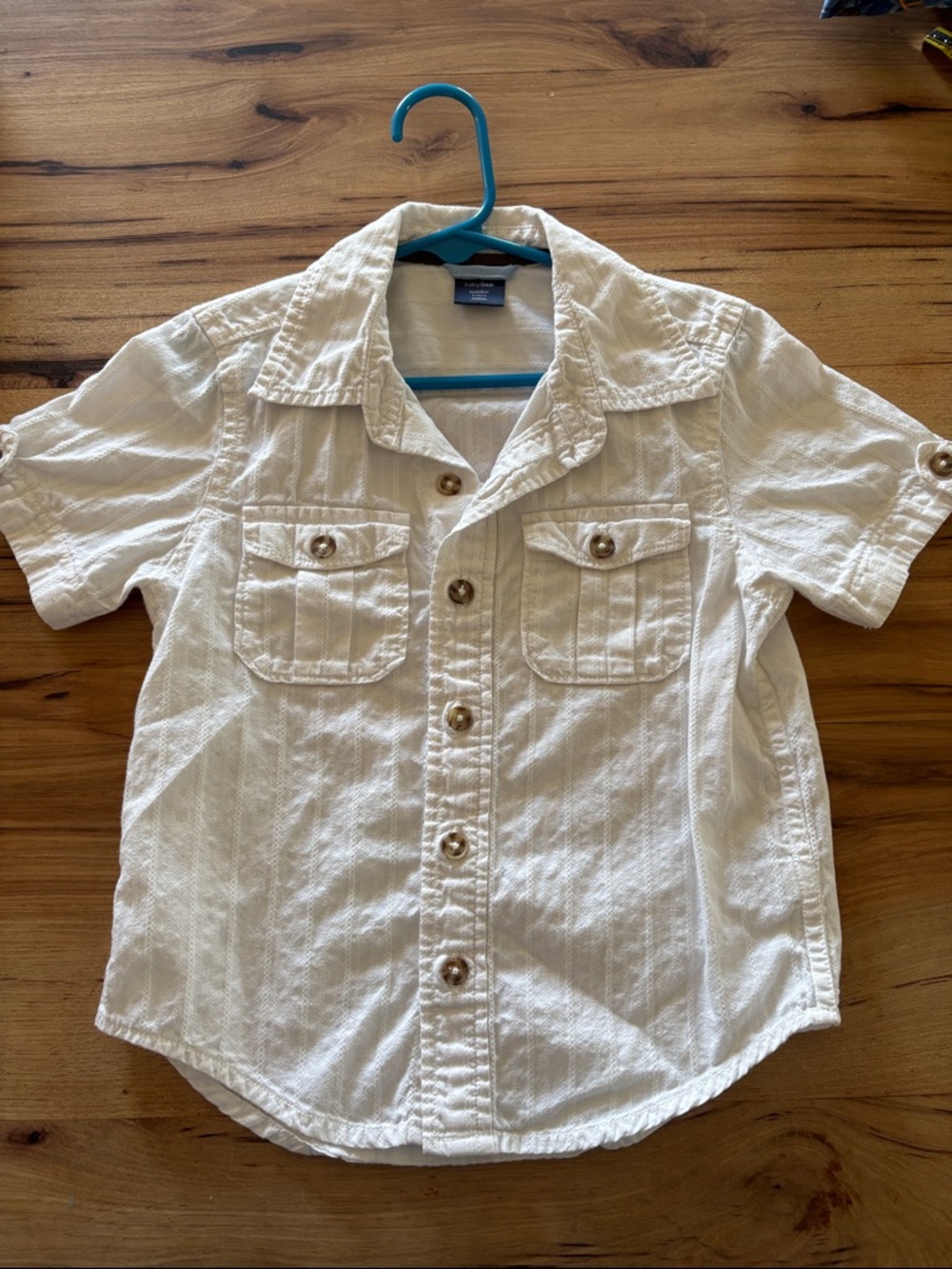 Kids GAP White Button-Down Short Sleeve Shirt